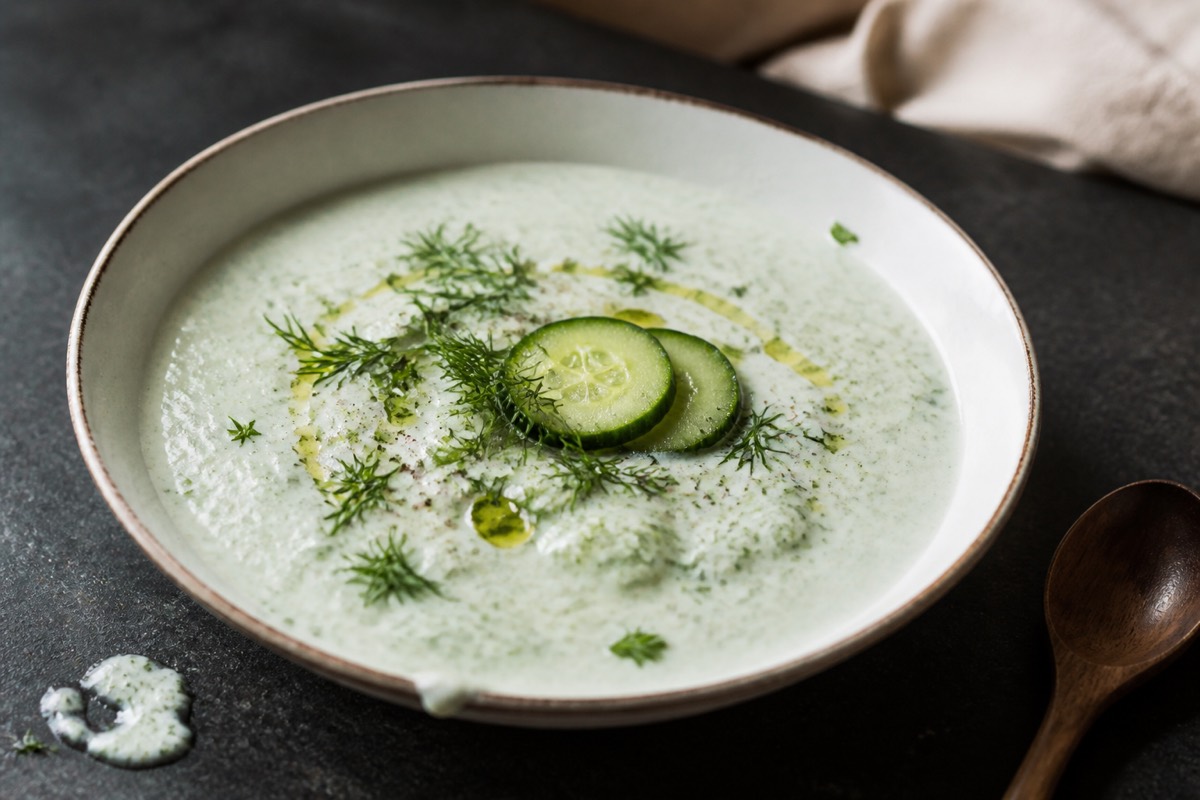 Chilled cucumber, yogurt & dill soup