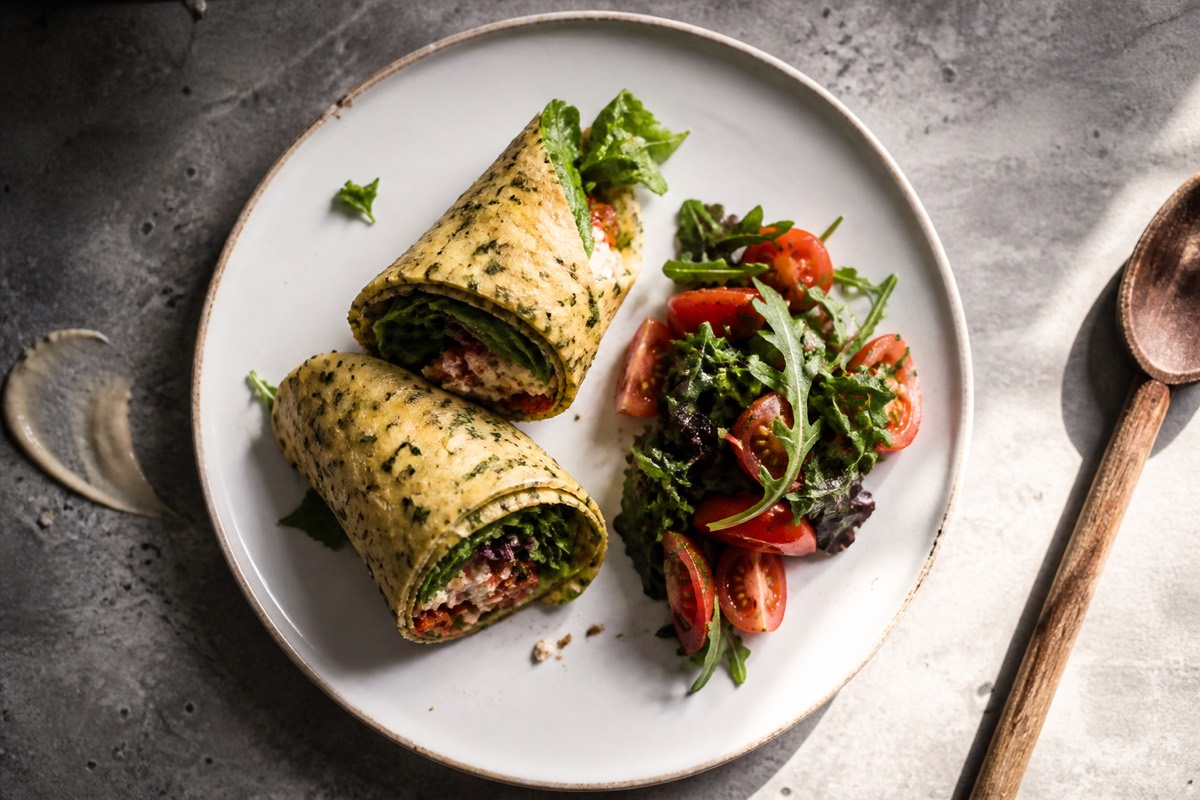 Cold herb omelette & salad wrap