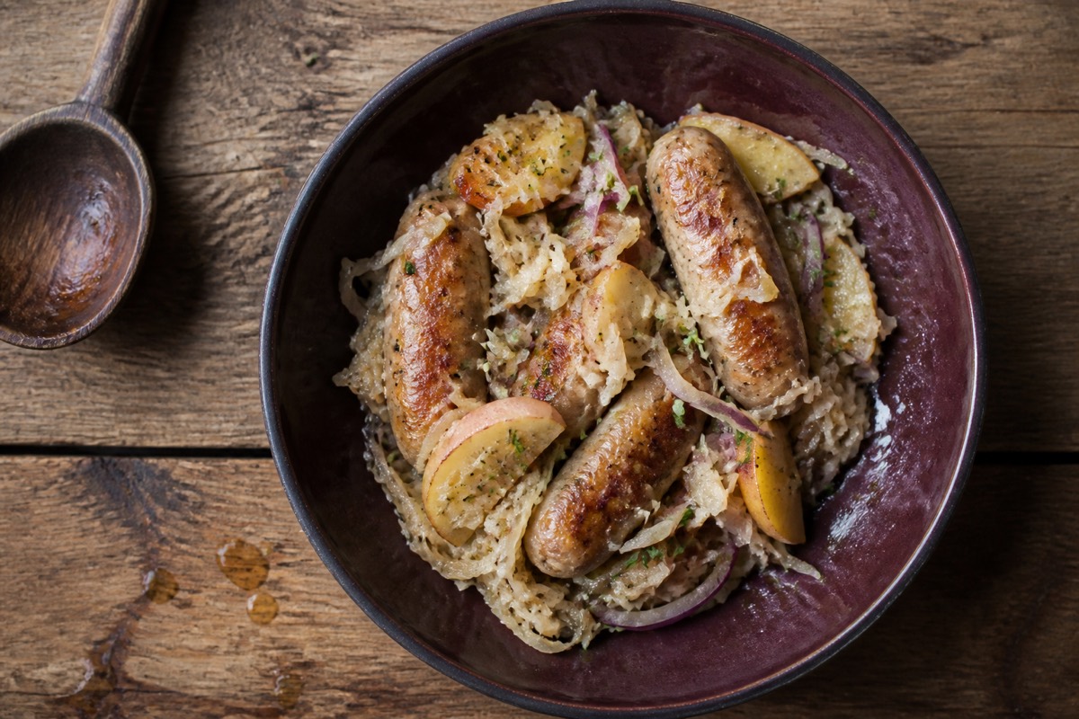 Sausage, apple & sauerkraut traybake