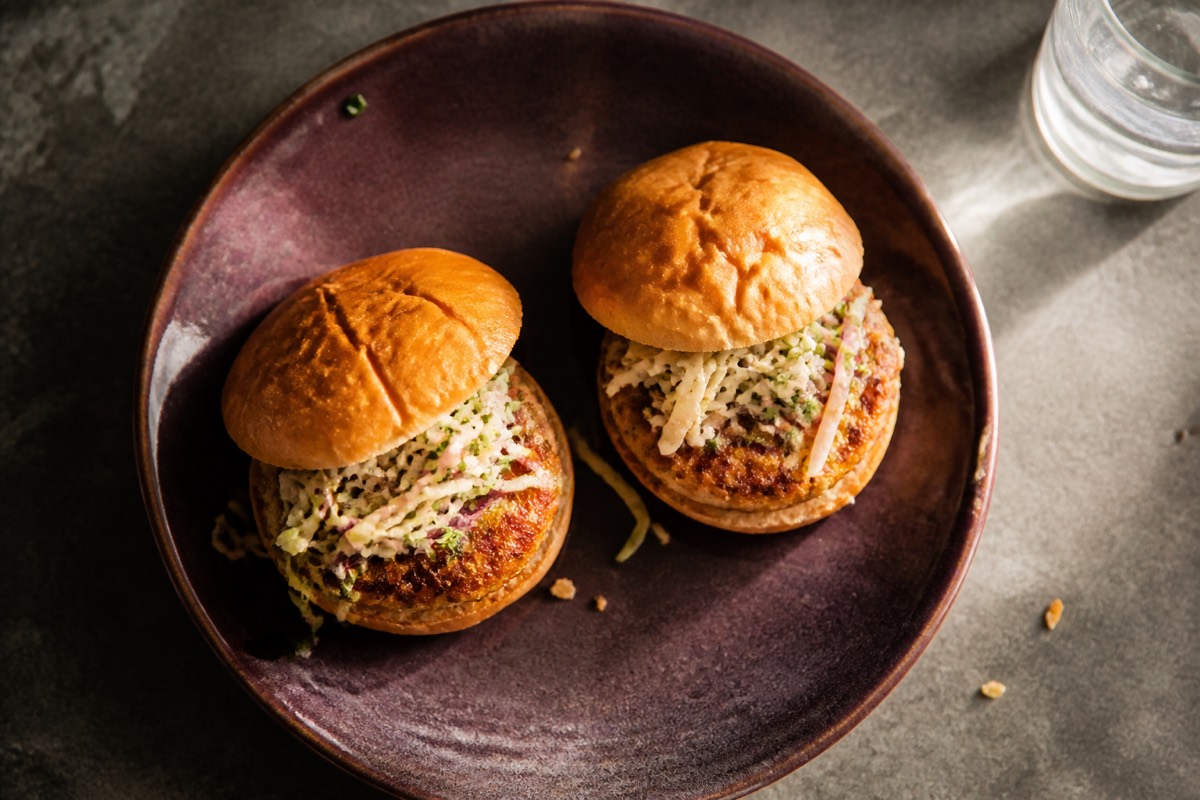 Salmon burgers with miso slaw