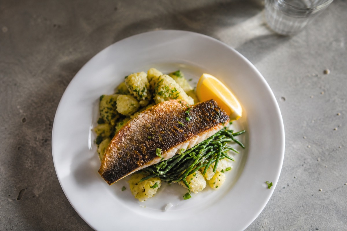 Sea bass with samphire & crushed potatoes