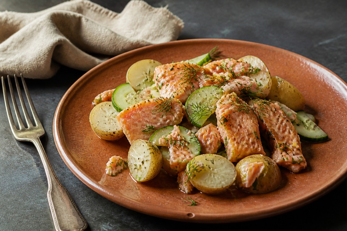 Warm salmon, Jersey Royal & dill salad