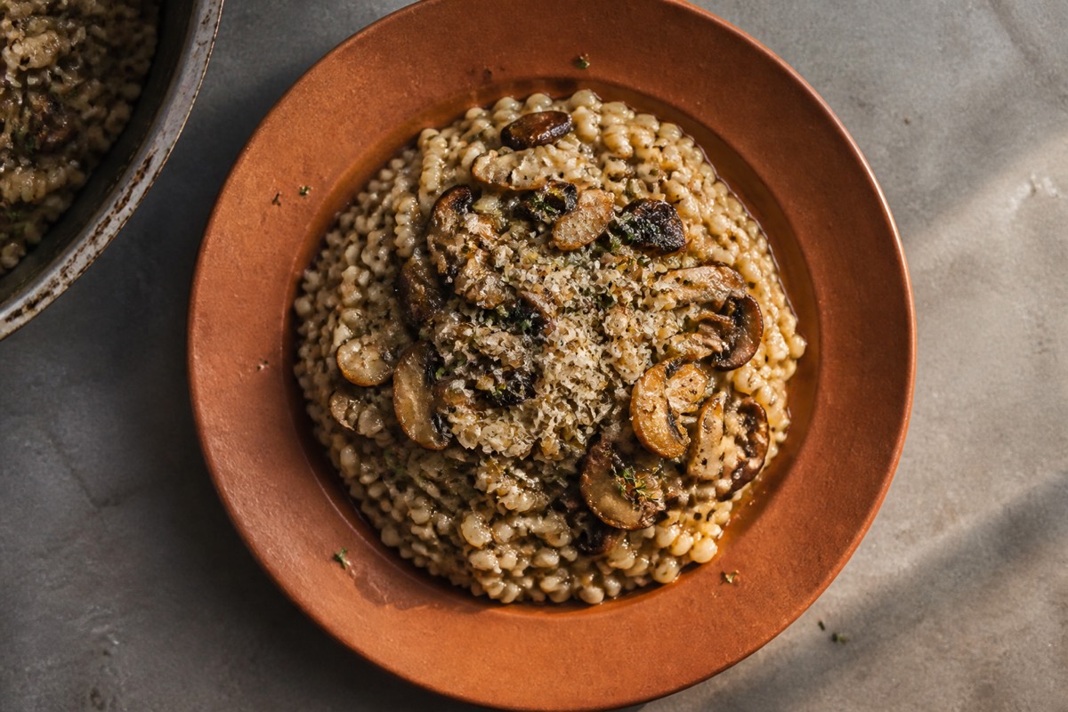 Wild mushroom & thyme barley risotto
